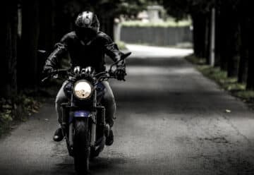 Motards : comment vous assurer en ayant un profil "mauvais conducteur" ?